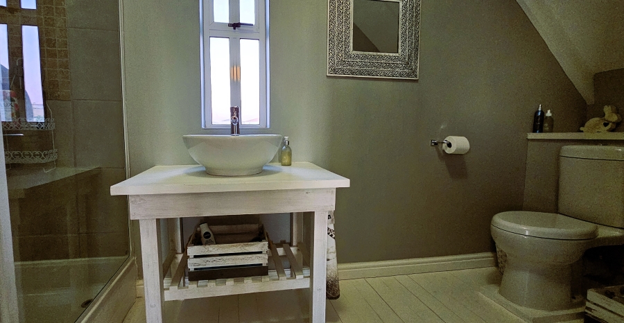 4 Bedroom Property for Sale in Myburgh Park Western Cape